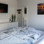 Casa vacanze Front In With Sauna *