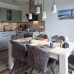 Casa vacanze Front In With Sauna *